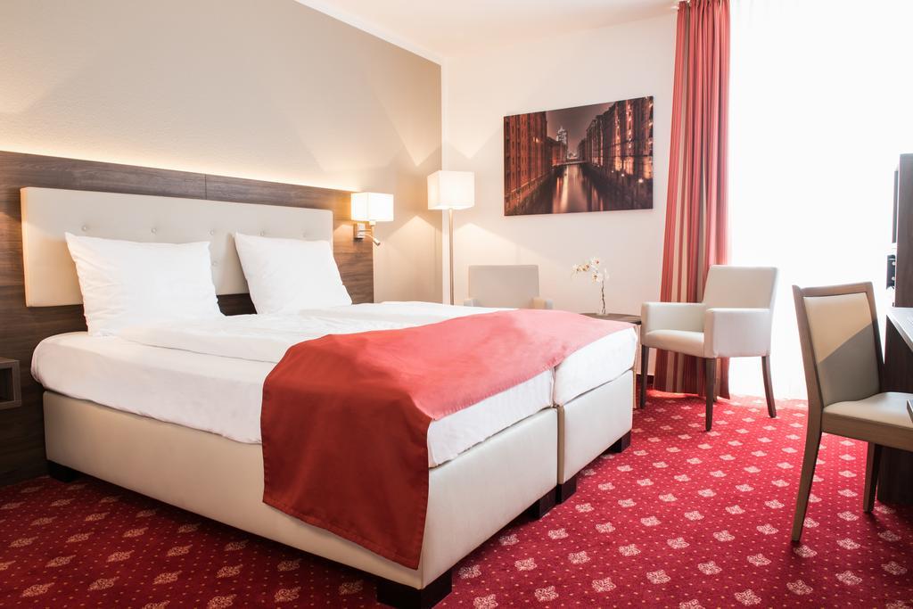 Hotel Novostar Гьотинген Екстериор снимка