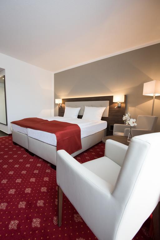Hotel Novostar Гьотинген Екстериор снимка