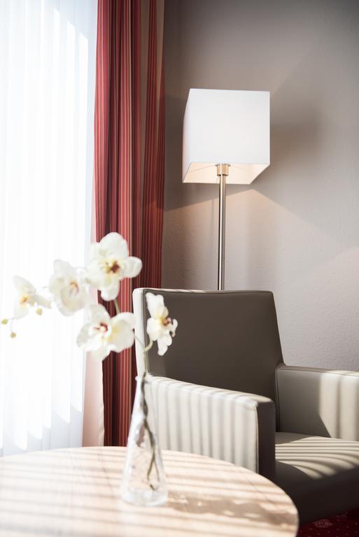 Hotel Novostar Гьотинген Екстериор снимка