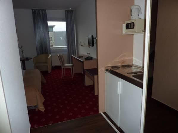 Hotel Novostar Гьотинген Екстериор снимка